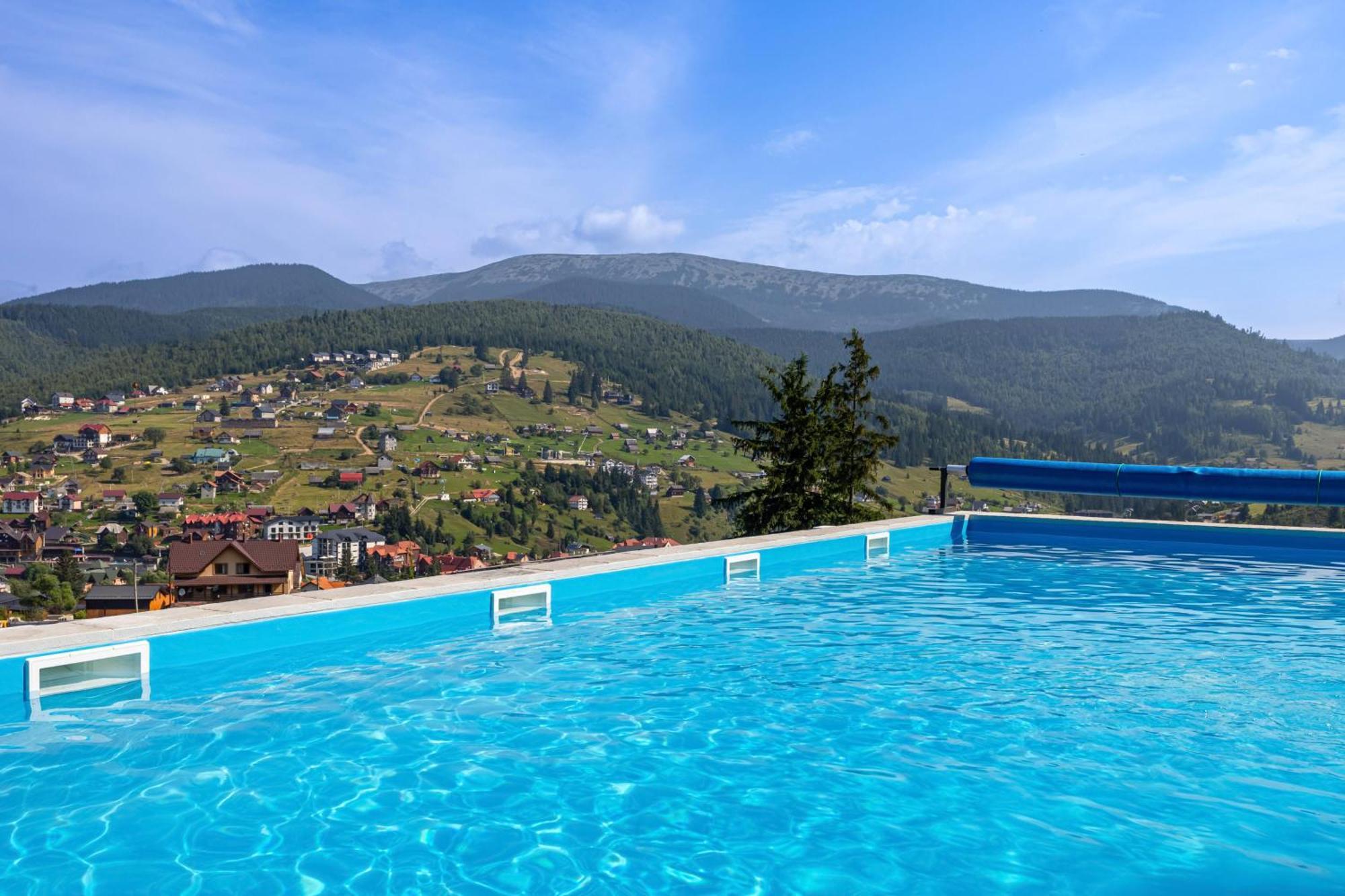 Севеней Готель Bukovel Extérieur photo