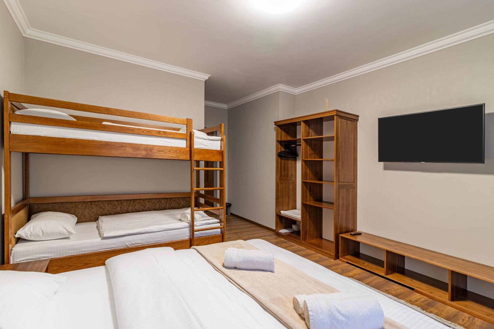 Севеней Готель Bukovel Extérieur photo