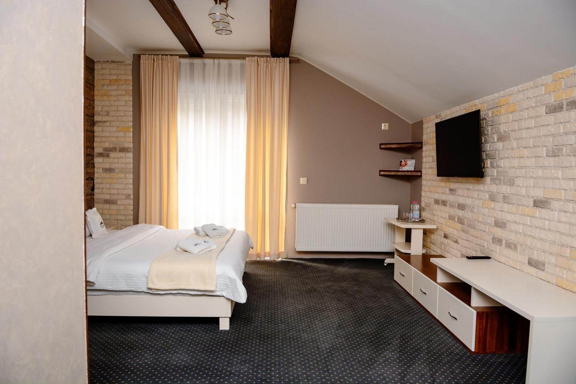 Севеней Готель Bukovel Extérieur photo